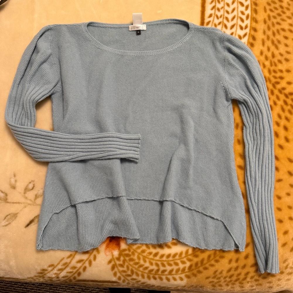Portolano sweater. Size medium. Sea foam color